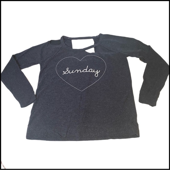 NWT CHASER DARK GRAY DECONSTRUCTED HEART SUNDAY SWEATSHIRT M - Picture 6 of 9